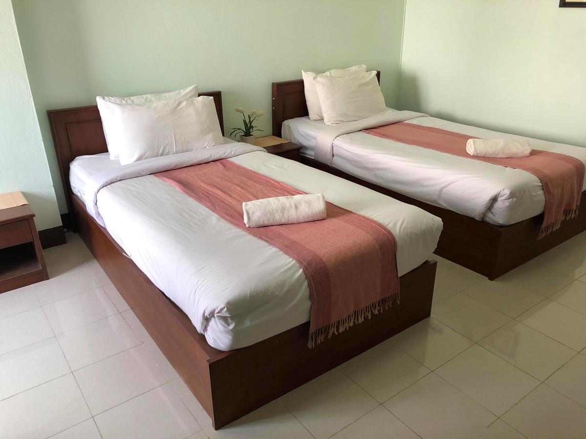 Vipa House Hotel Chiang Mai Exterior photo